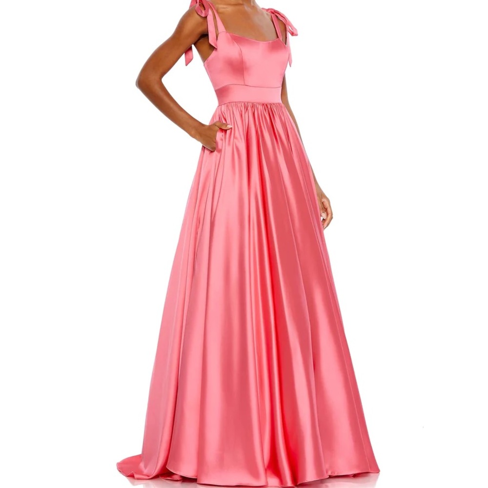 Mac Duggal Sweetheart Ballgown. Gorgeous!!! Pink/Coral Color